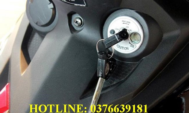 ổ khóa xe máy bị kẹt 
