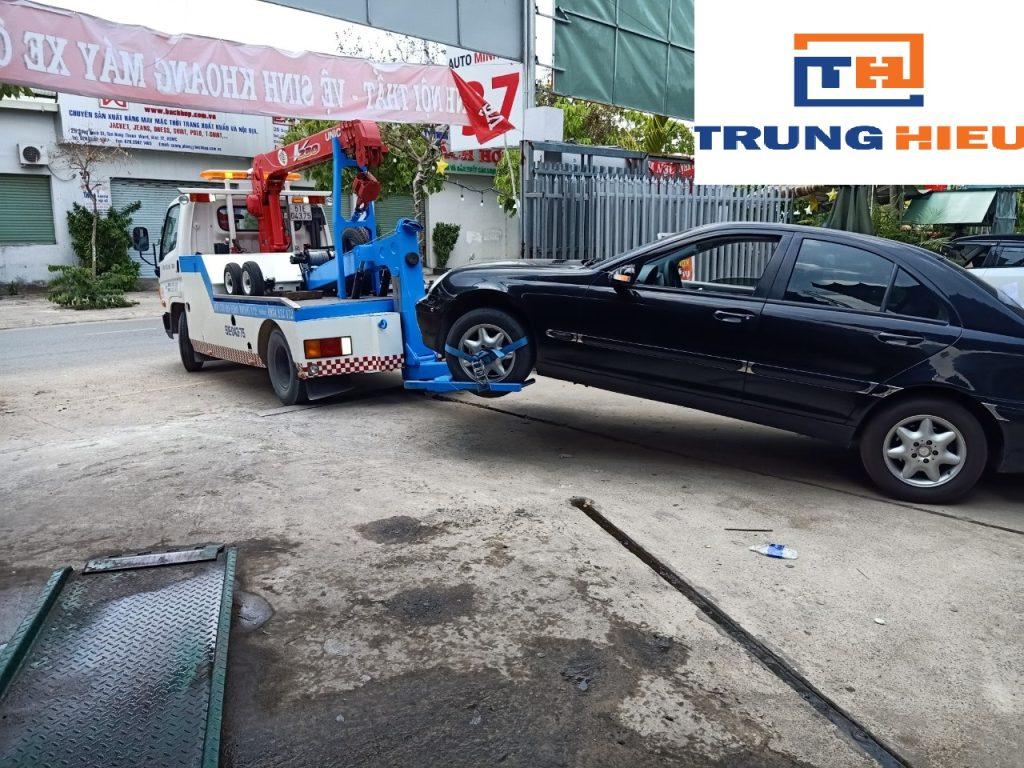 sửa xe ô tô tphcm