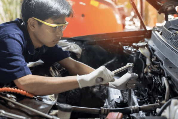 sửa xe ô tô quận Tân Bình