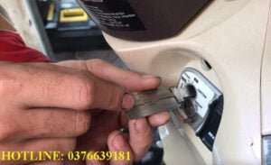 Chìa Khóa Bị Gẫy Trong ổ xe máy