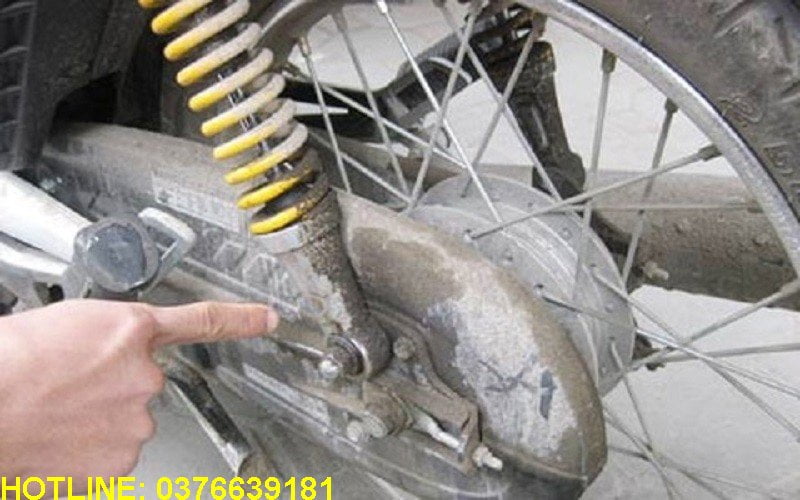 nguyên nhân Giảm Xóc Xe Máy Chảy Dầu
