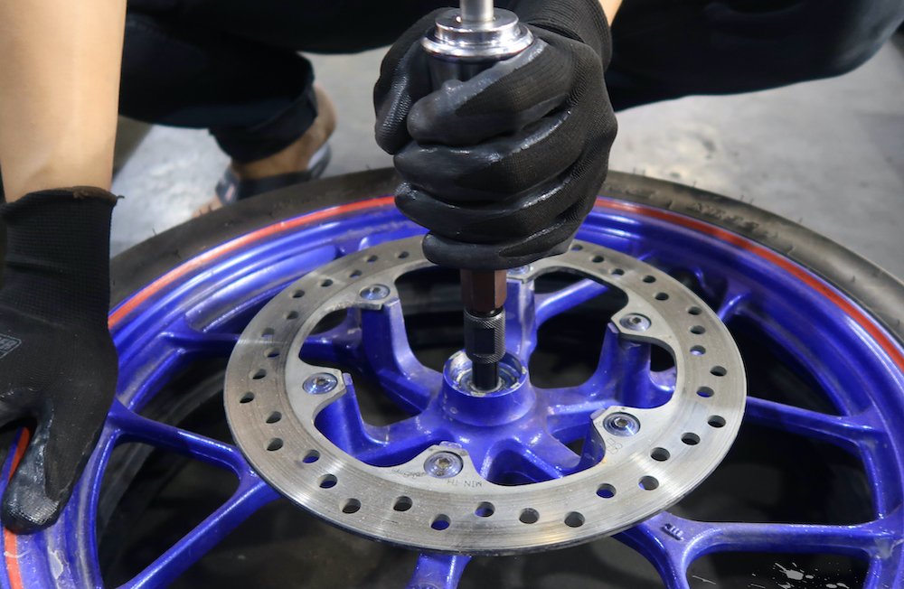 bạc đạn xe máy và những điều cần biết