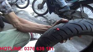 cách vá lốp không săm xe máy