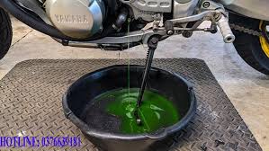 vệ sinh két nước xe máy