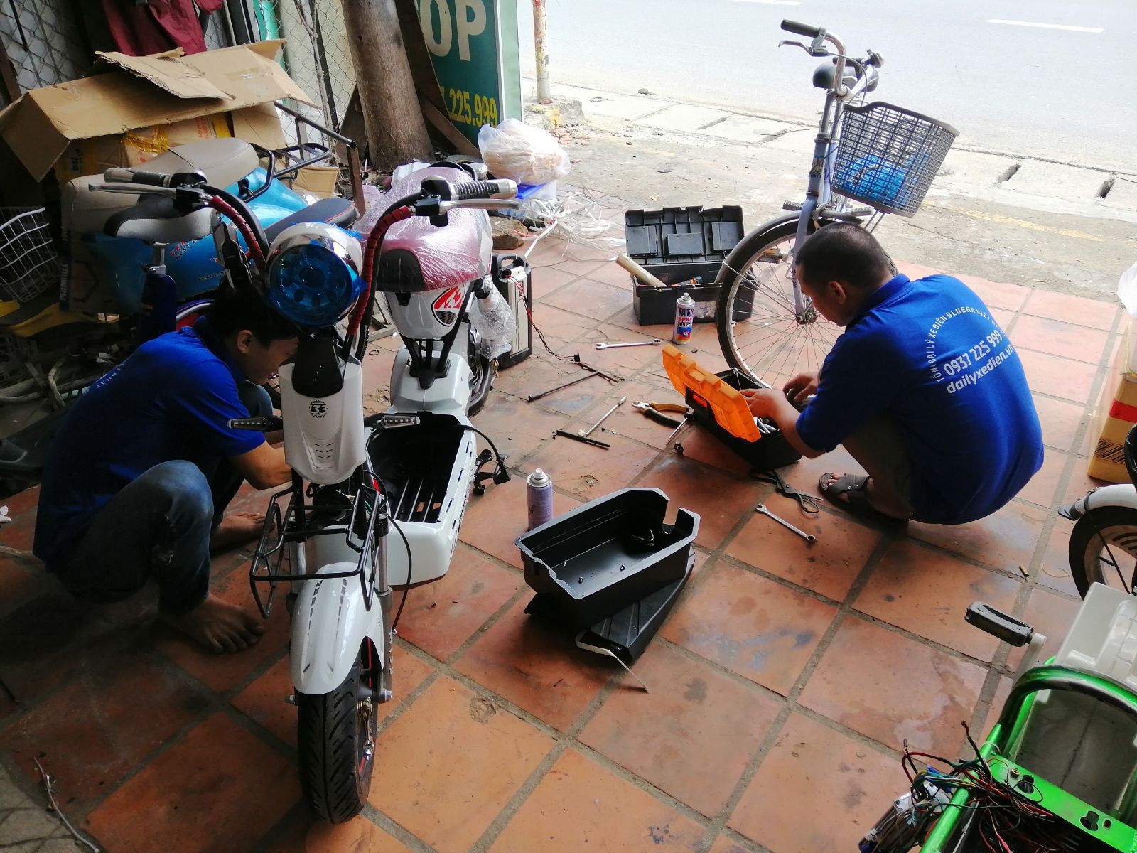 dịch vụ sửa xe đạp điện quận tây hồ tại nhà