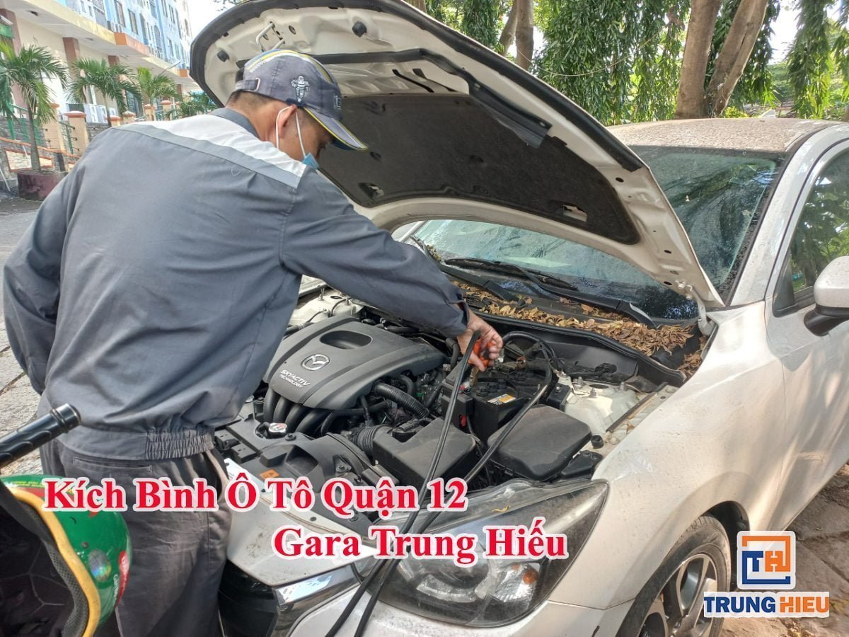 kích bình ô tô quận 12