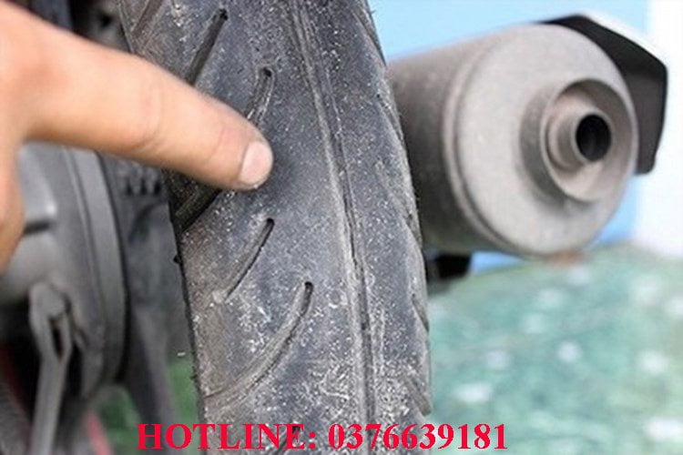 hướng dẫn xử lý Lốp Xe Máy Bị Phồng