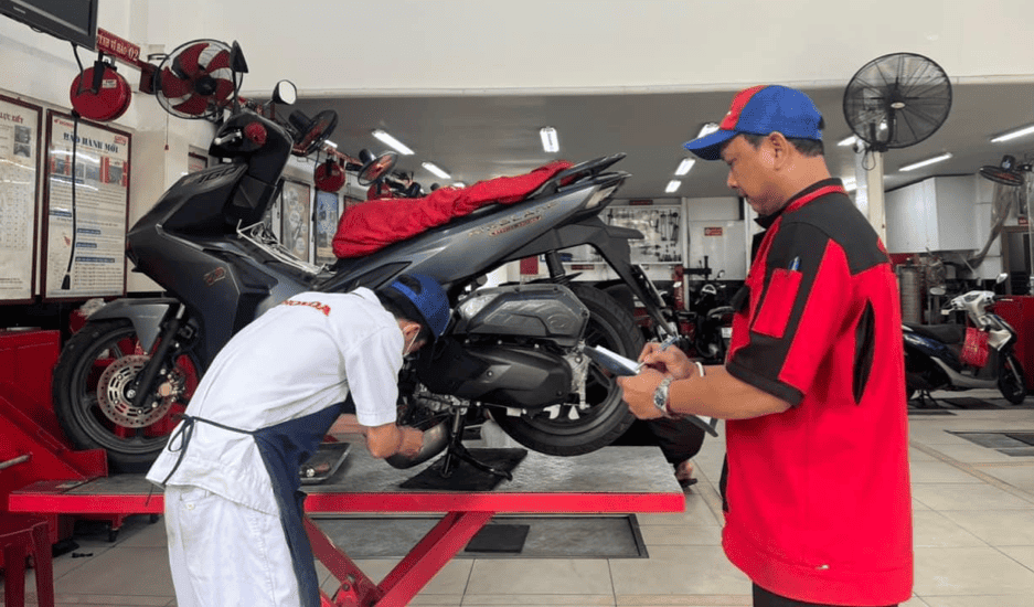 sửa xe máy honda