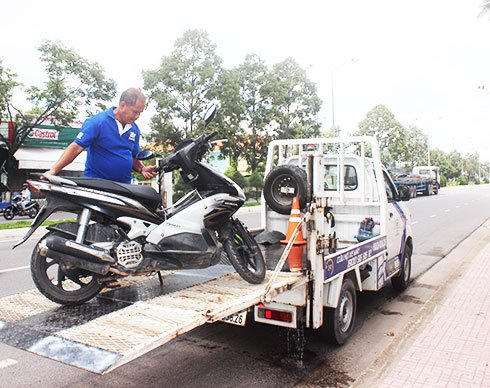 Cứu hộ xe máy khu công nghiệp VSIP
