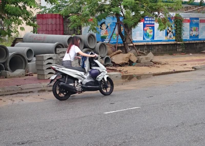 Xe Bị Tắt Máy Khi Giảm Ga cách xử lý