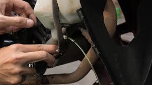 xe máy bị chảy nước mát và cách khắc phục