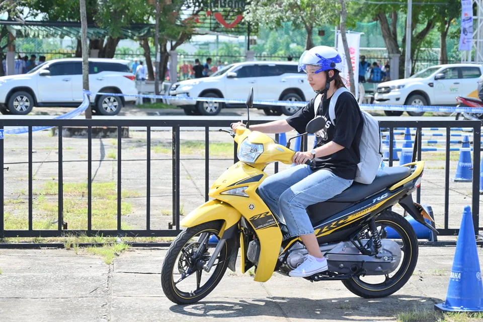 Hướng Dẫn Cách Đi Xe Số